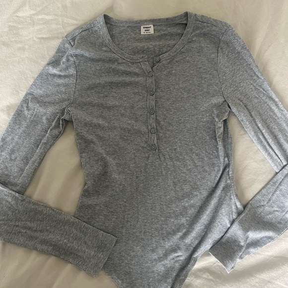 Sunday best bodysuit - Picture 3 of 4